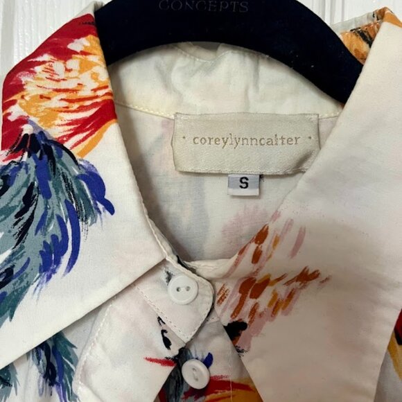 Anthropologie short sleeved buttoned shirt - Picture 2 of 2